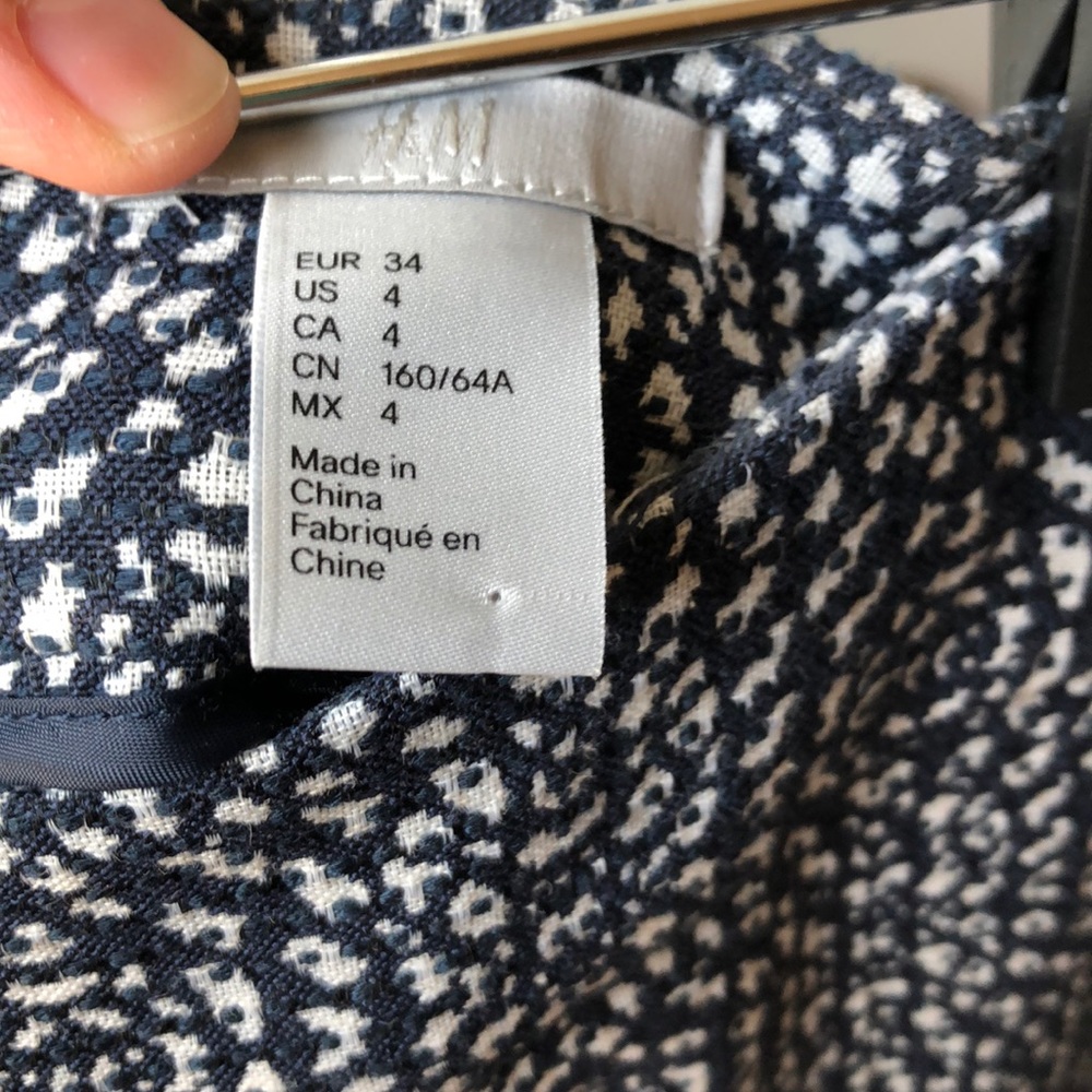 H&M Patterned Skirt - Picture 3 of 4